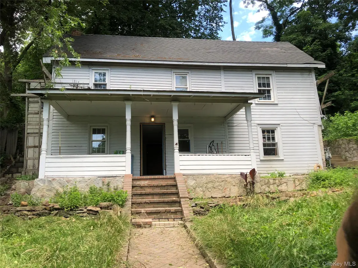 1673 Northern Boulevard, Roslyn, NY 11576 - Image #1