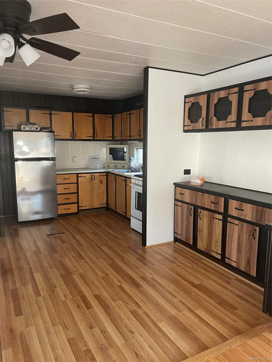 1661 Old Country Road #308, Riverhead, NY 11901 - #2