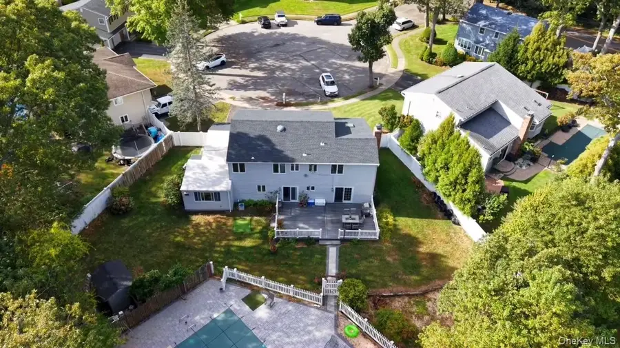 6 Selma Court, East Northport, NY 11731 - Image #2