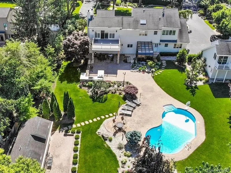 45 Westcliff Drive, Dix Hills, NY 11746 - Image #3