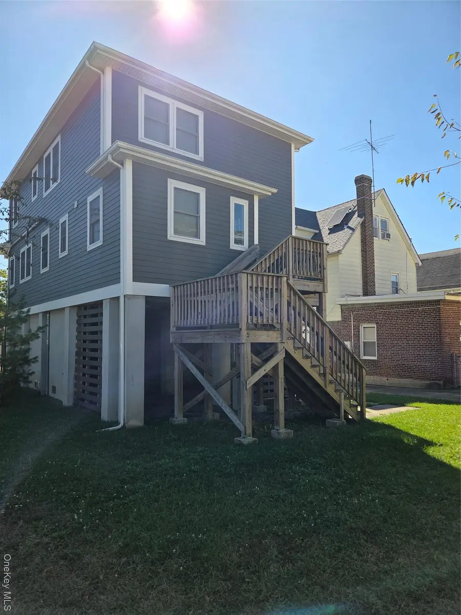 3095 Mullan Place, Bronx, NY 10465 - Image #2