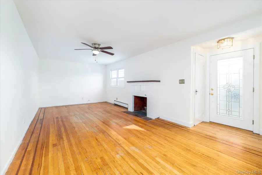 53 Ocean Avenue, Malverne, NY 11565 - Image #2