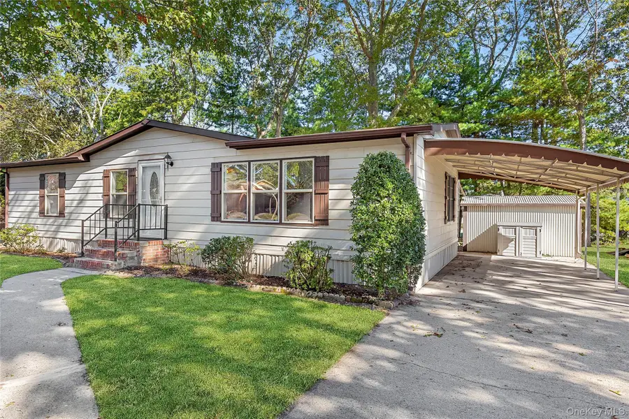 1661-434 Old Country Road, Riverhead, NY 11901 - Image #2