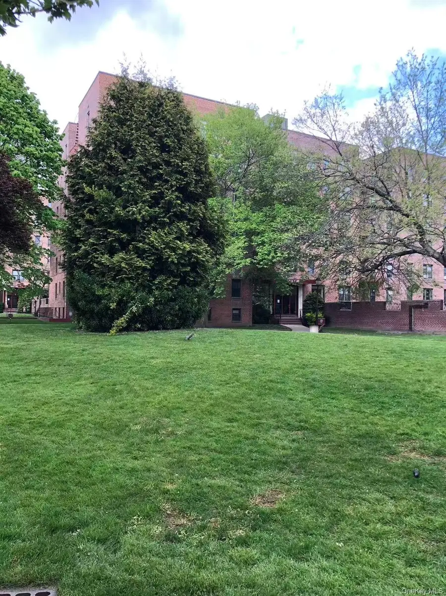 150-25 72 Nd Road #1L, Flushing, NY 11367 - #3