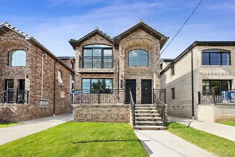 3832 215th Street, Bayside, NY 11361 - Image #3