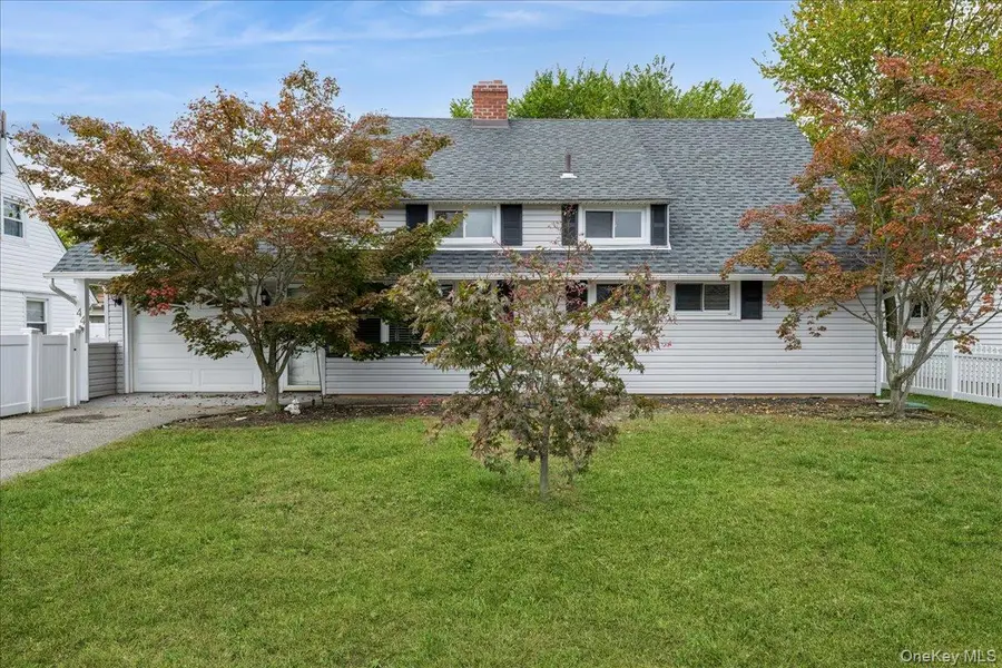 44 Shotgun Lane, Levittown, NY 11756 - Image #2