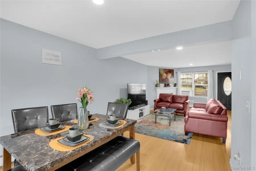 17 Revere Circle, Washingtonville, NY 10992 - Image #2