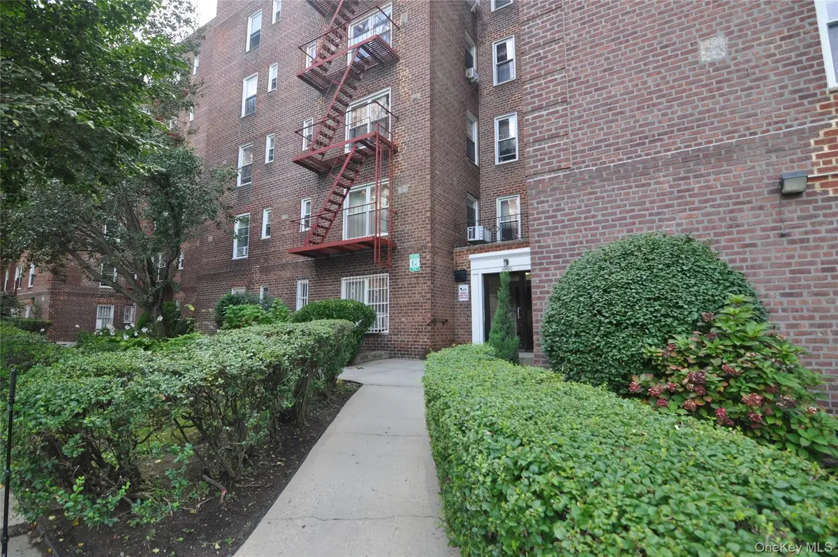 39-50 52nd Streets #1B, Woodside, NY 11377 - Image #1