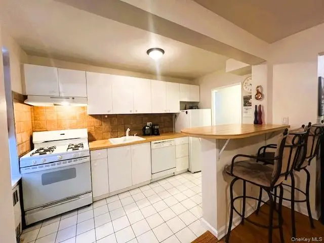 39-50 52nd Streets #1B, Woodside, NY 11377 - Image #3