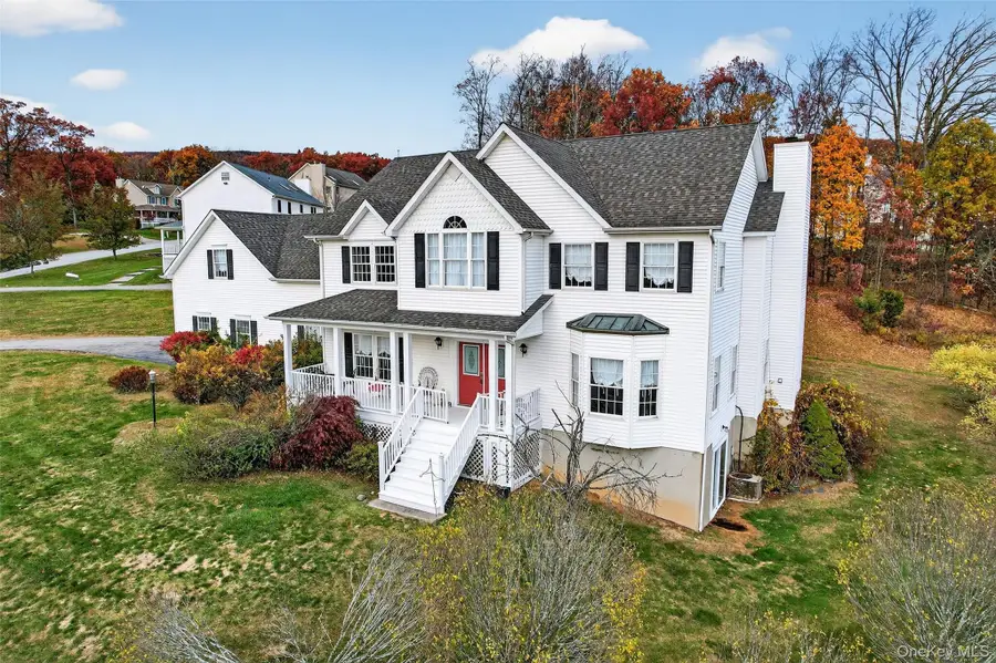 8 Alloway Crescent, Highland Mills, NY 10930 - Image #2