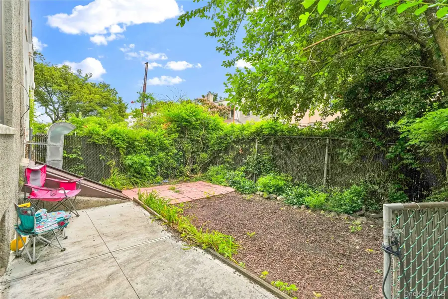 6058 60th Road, Maspeth, NY 11378 - Image #2