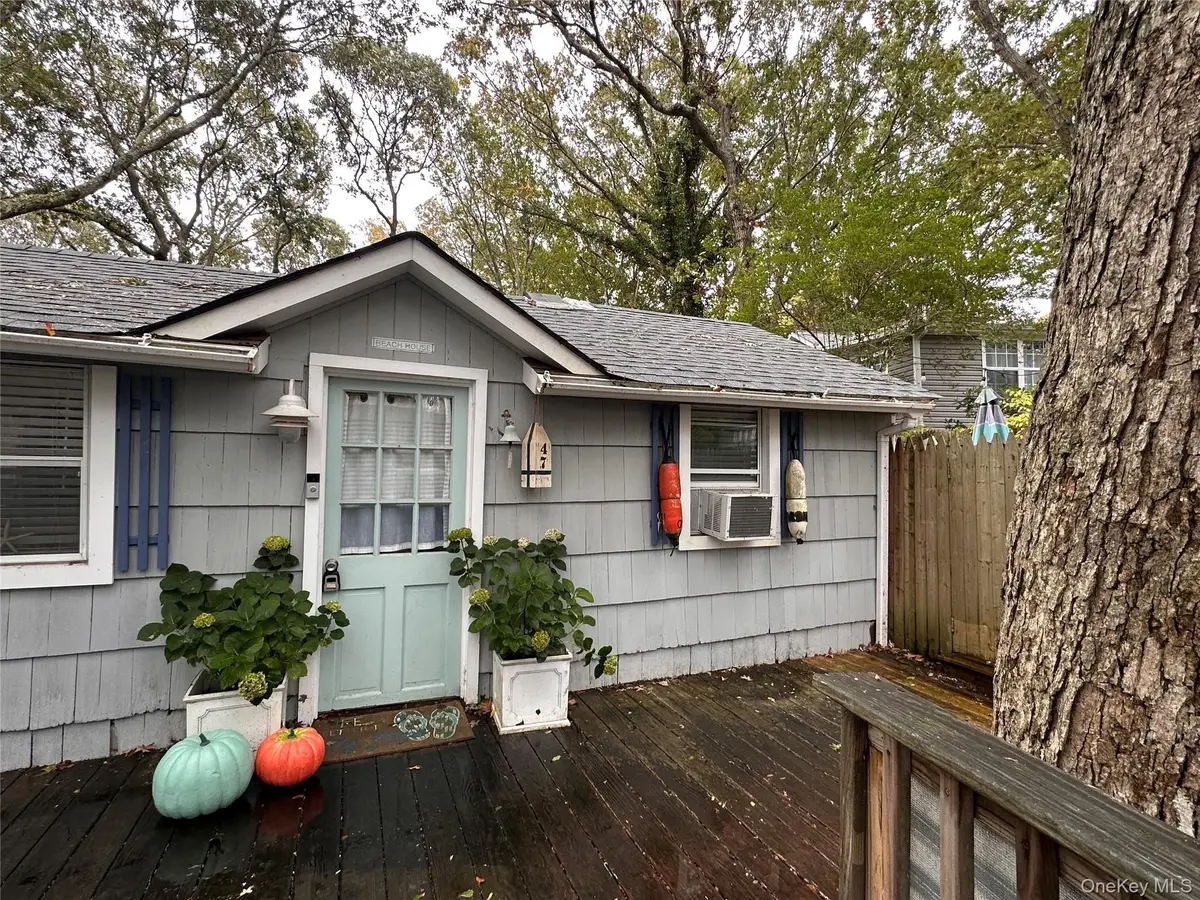 47 Woodcliff Trail, Baiting Hollow, NY 11933 - Image #1