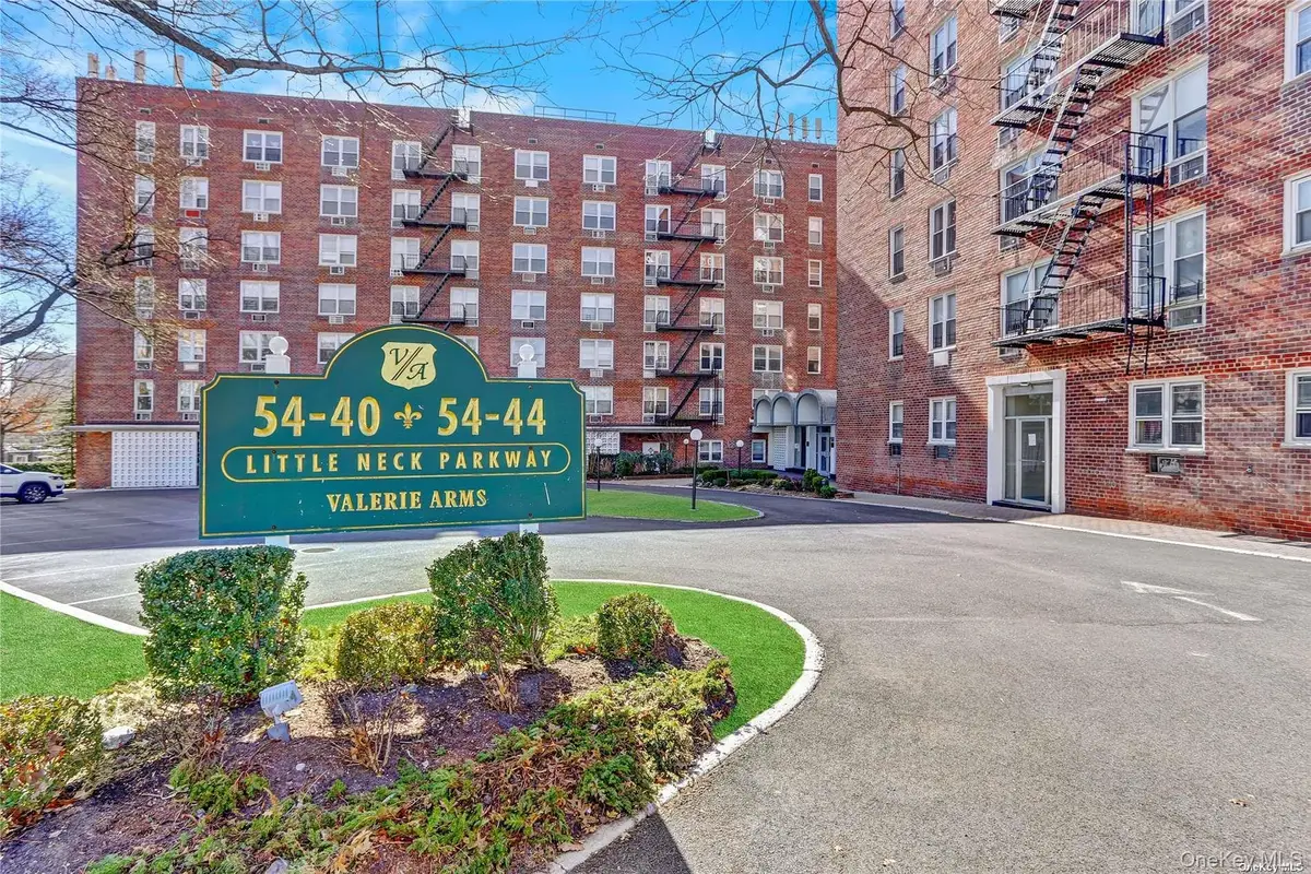 54-44 Little Neck Parkway #5O, Little Neck, NY 11362 - Image #1