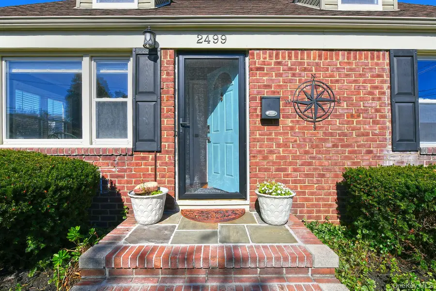 2499 3rd Avenue, East Meadow, NY 11554 - Image #3