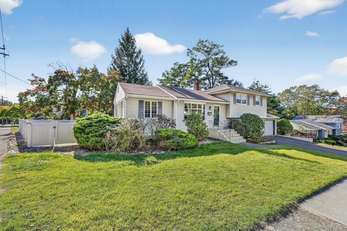 23 Maplewood Boulevard, Suffern, NY 10901 - Image #1