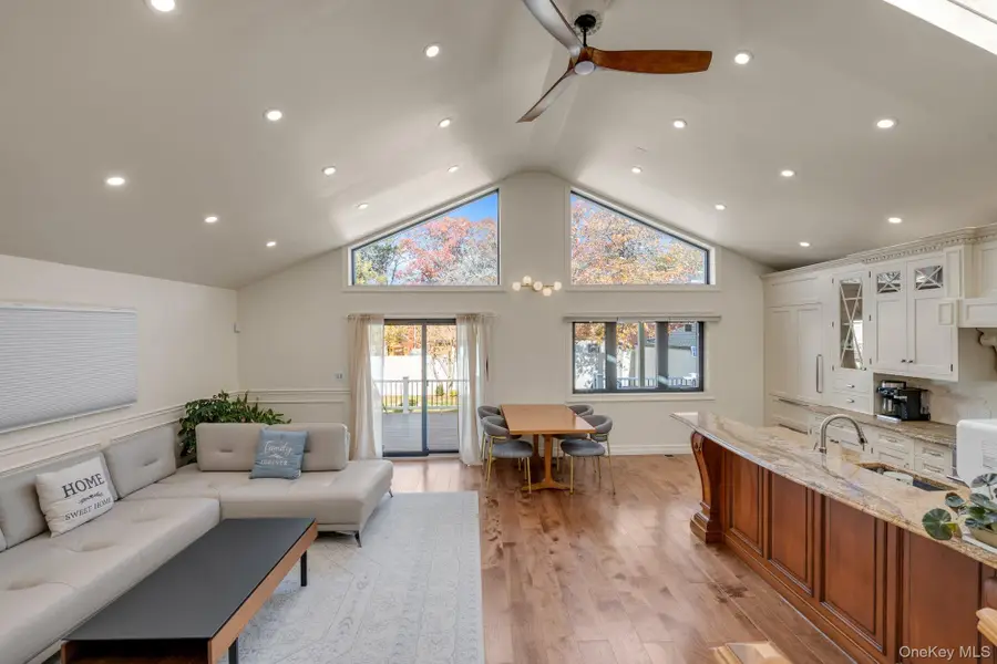 22469 76th Road, Bayside, NY 11364 - Image #3