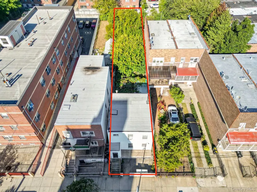 25-14 Crescent Street, Astoria, NY 11102 - Image #2