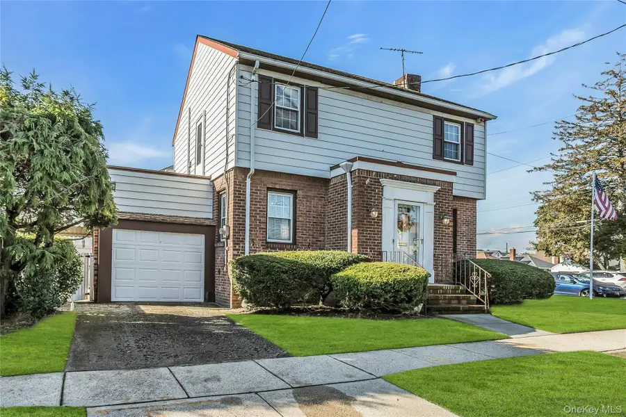 24402 137th Road, Rosedale, NY 11422 - Image #2