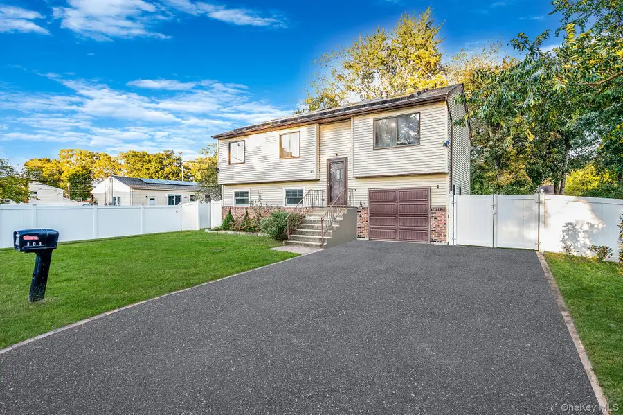 101 S 30th Street, Wyandanch, NY 11798 - Image #3