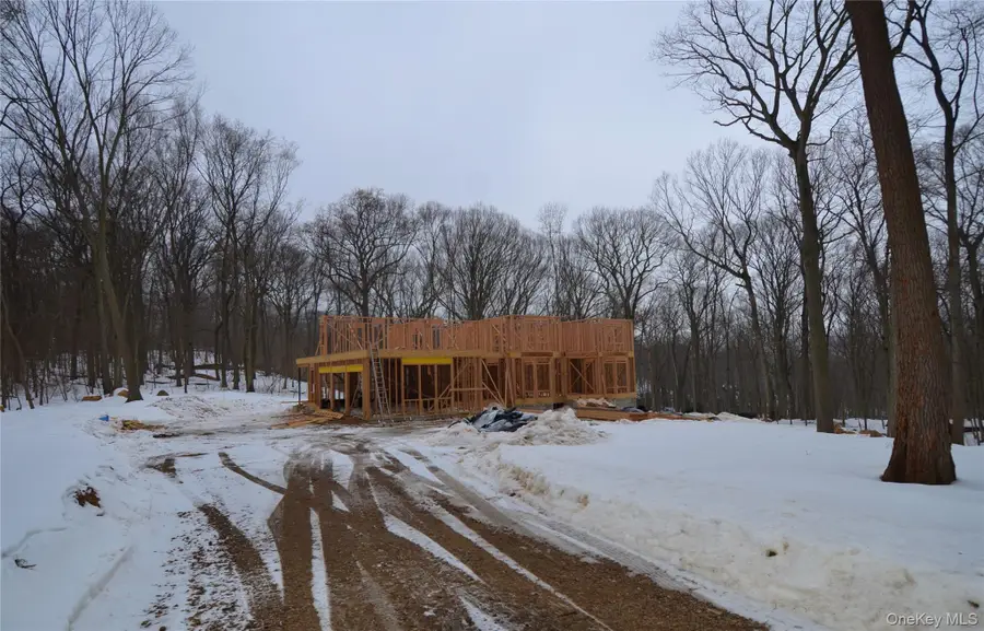 550 Moriches Road, Head Of The Harbor, NY 11780 - #2