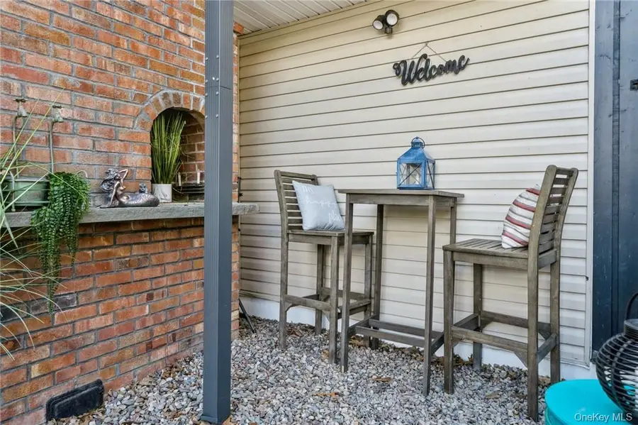 24 Woodlands Terrace, Greenwood Lake, NY 10925 - Image #3