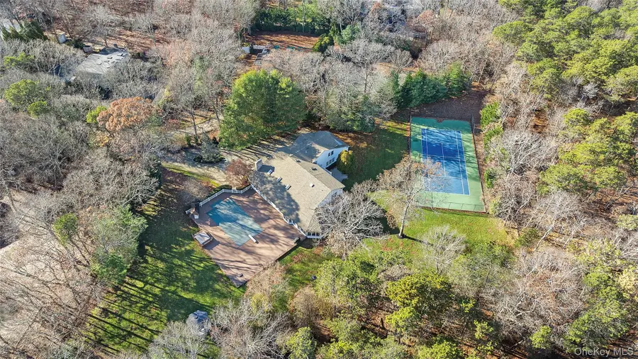 8 East Ridge Court, Westhampton, NY 11977 - Image #3