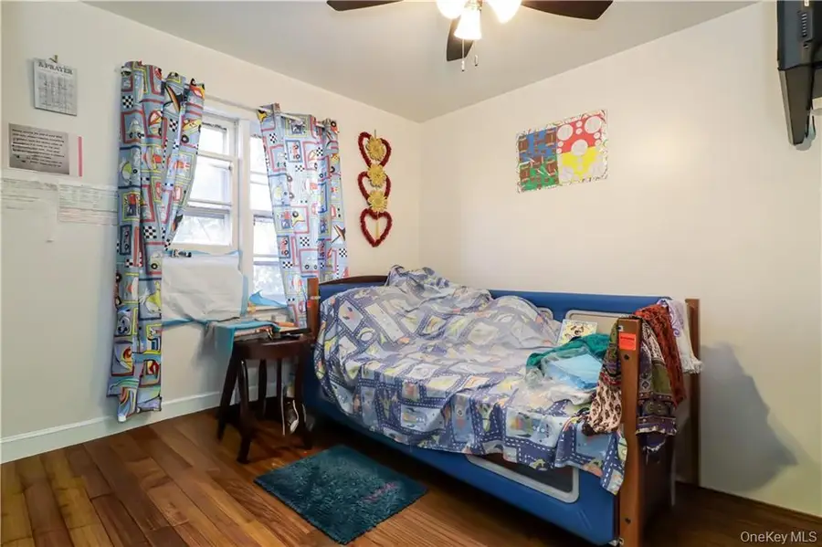 923 E 85th Street, Brooklyn, NY 11236 - Image #3