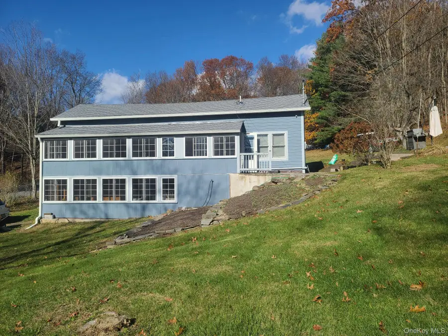 461 White Schoolhouse Road, Rhinebeck, NY 12572 - Image #2