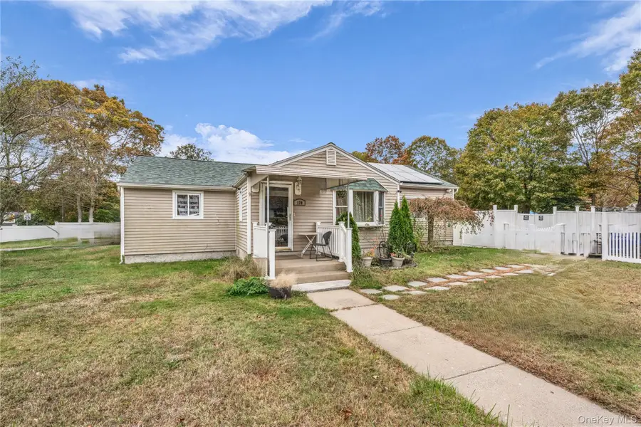 120 Somerset Avenue, Mastic, NY 11950 - Image #3