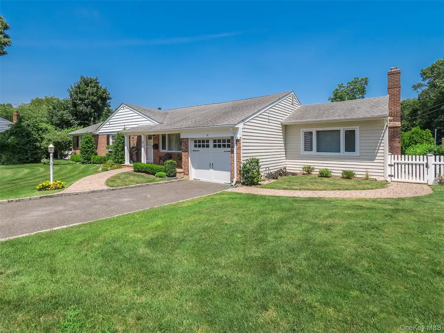 14 Harbor Lane, Glen Head, NY 11545 - Image #2