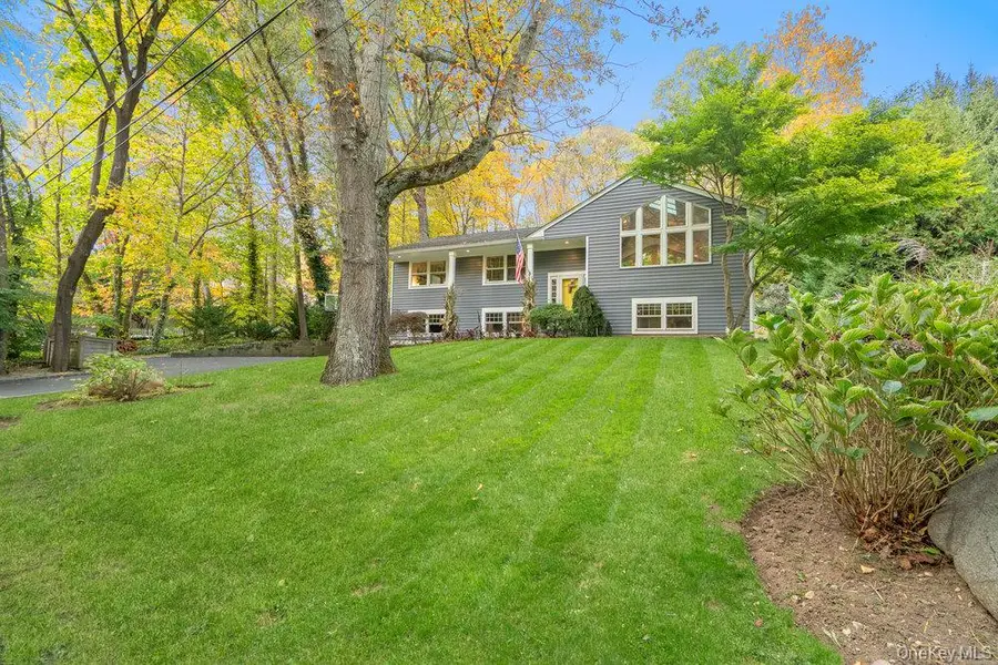33 Dogwood Lane, Locust Valley, NY 11560 - Image #2