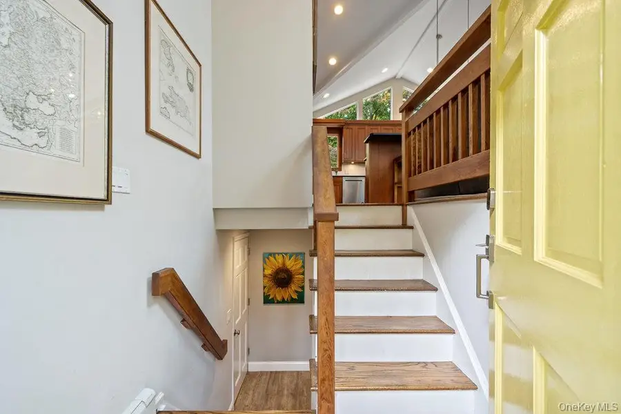 33 Dogwood Lane, Locust Valley, NY 11560 - Image #3