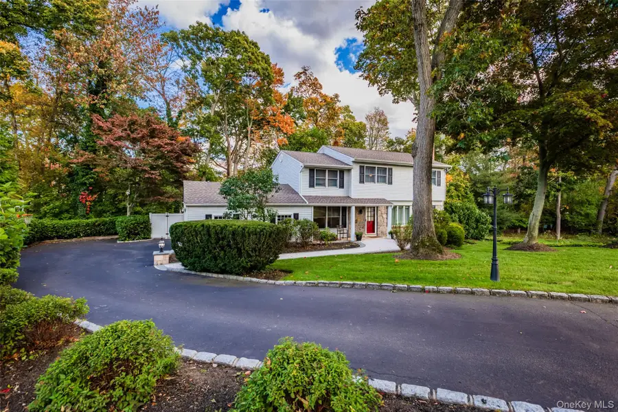 7 Carriage Lane, Setauket, NY 11733 - Image #3