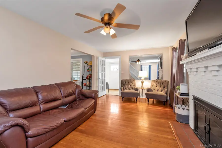 100 Nassau Avenue, Malverne, NY 11565 - Image #3