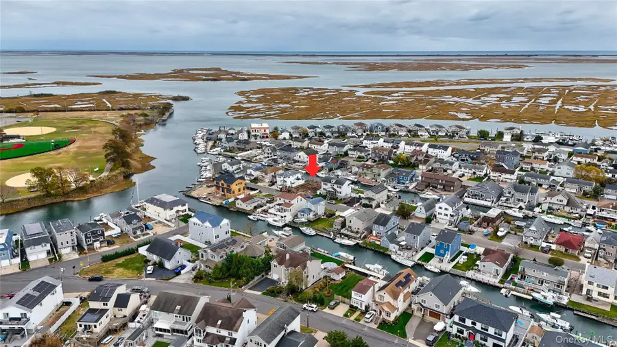 3668 Naomi Street, Seaford, NY 11783 - Image #3