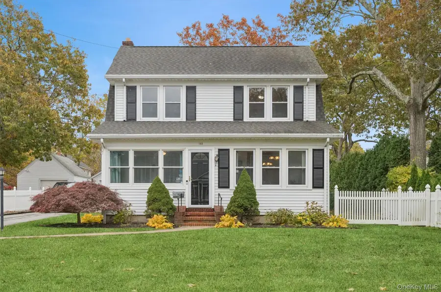 148 Woodhull Avenue, Riverside, NY 11901 - Image #2