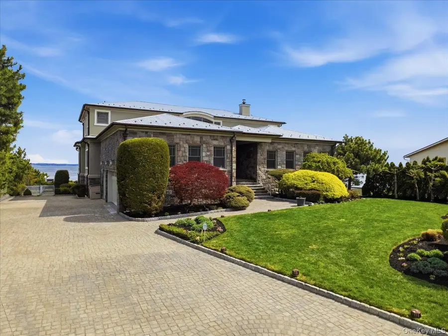 135 Kensington Oval, New Rochelle, NY 10805 - #3