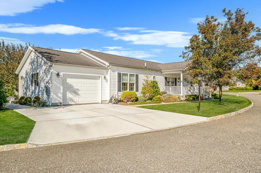 1407 Middle Road #258, Calverton, NY 11933 - Image #3