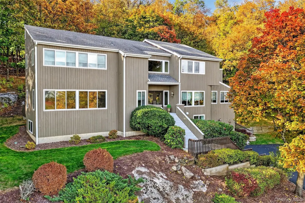 96 Cherry Hill Court, Briarcliff Manor, NY 10510 - #1