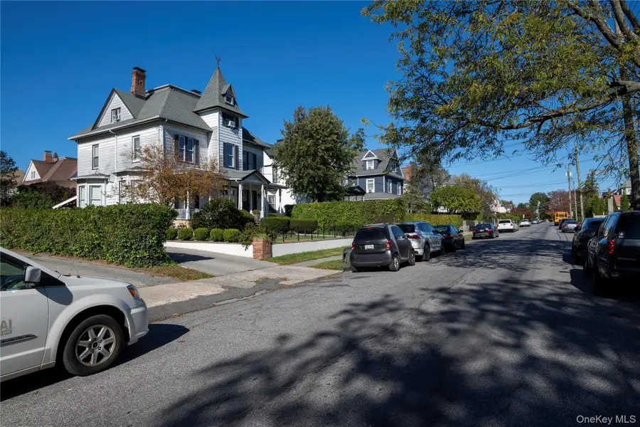 118 Cottage Avenue, Mount Vernon, NY 10550 - Image #3