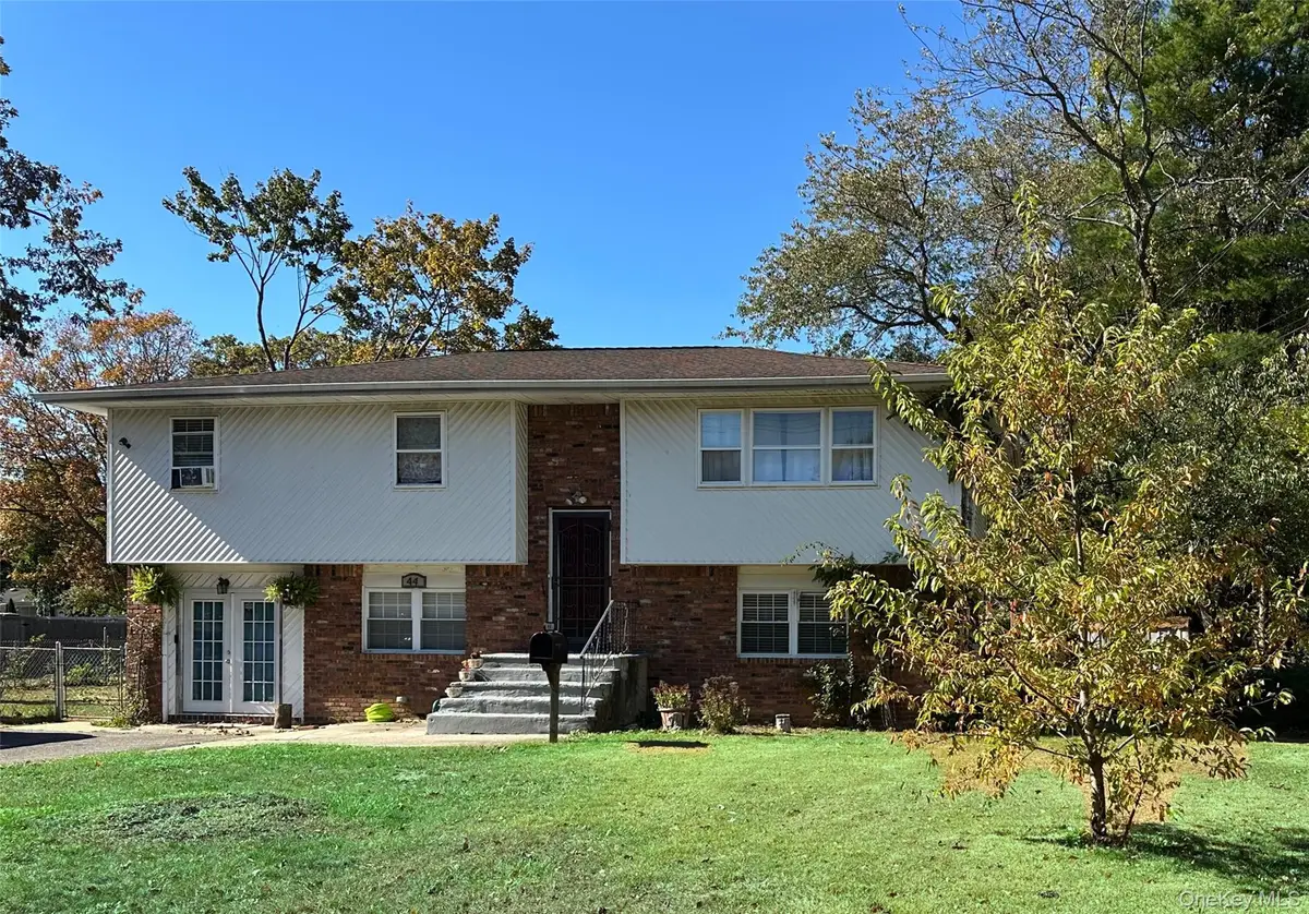 44 3rd Street, Brentwood, NY 11717 - Image #1