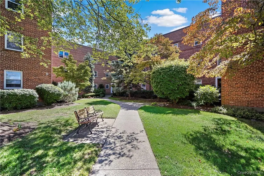 330 S Broadway #H4, Tarrytown, NY 10591 - Image #1