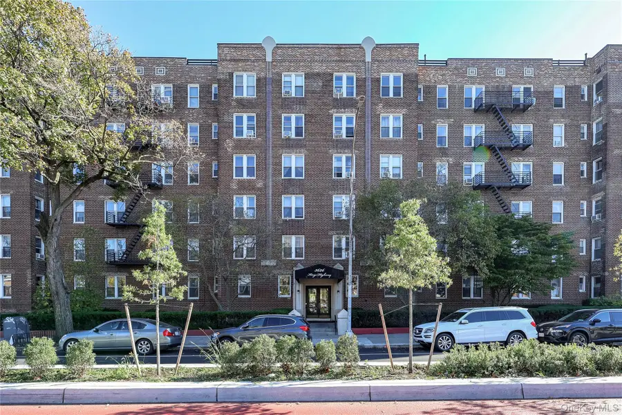 3826 Kings Highway #4E, Brooklyn, NY 11234 - Image #2