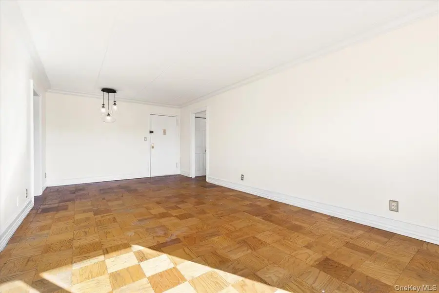 470 Halstead Avenue #5E, Harrison, NY 10583 - Image #3
