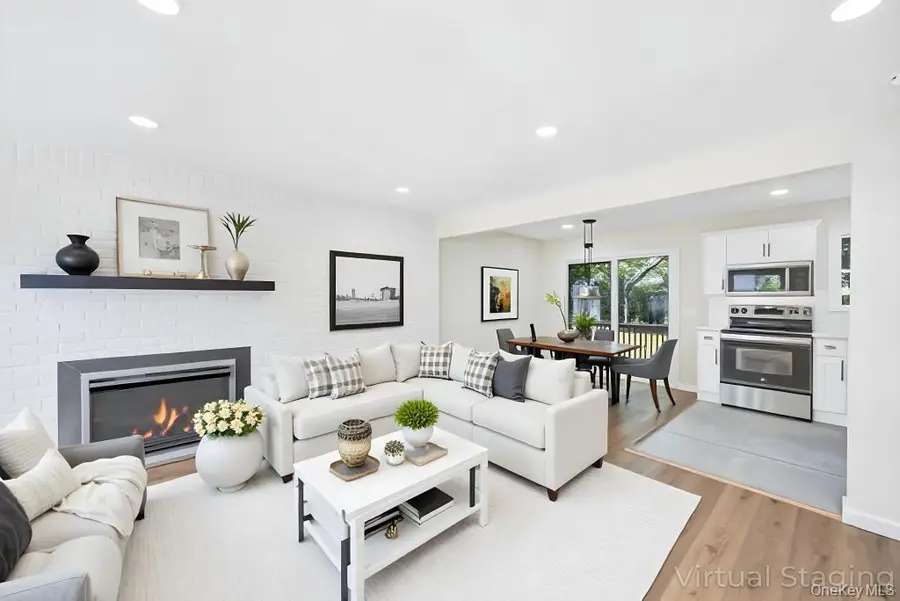 107 Shinnecock Avenue, Mastic, NY 11950 - Image #3