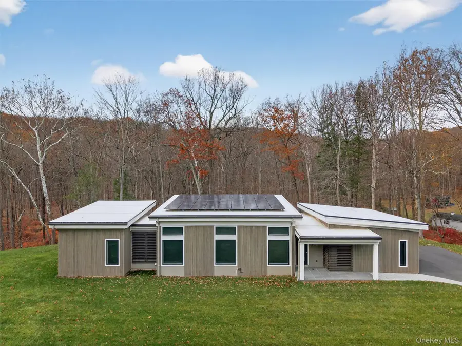 27 Maple Brook Road, Tuxedo Park, NY 10987 - Image #3