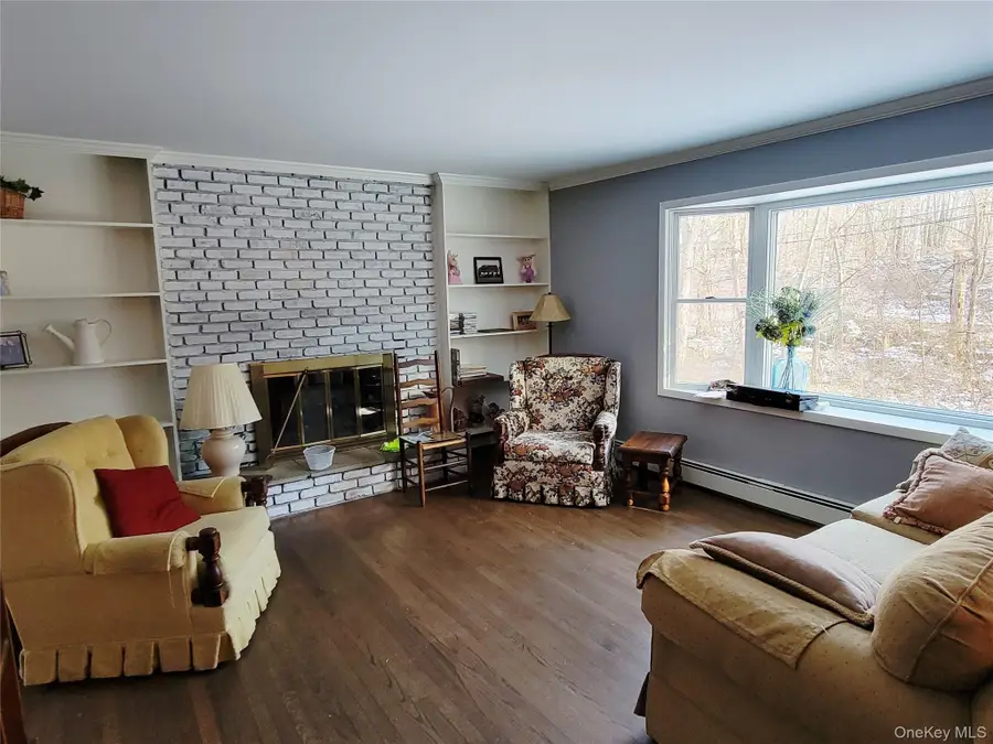 107 Oscawana Lake Road, Putnam Valley, NY 10579 - Image #3