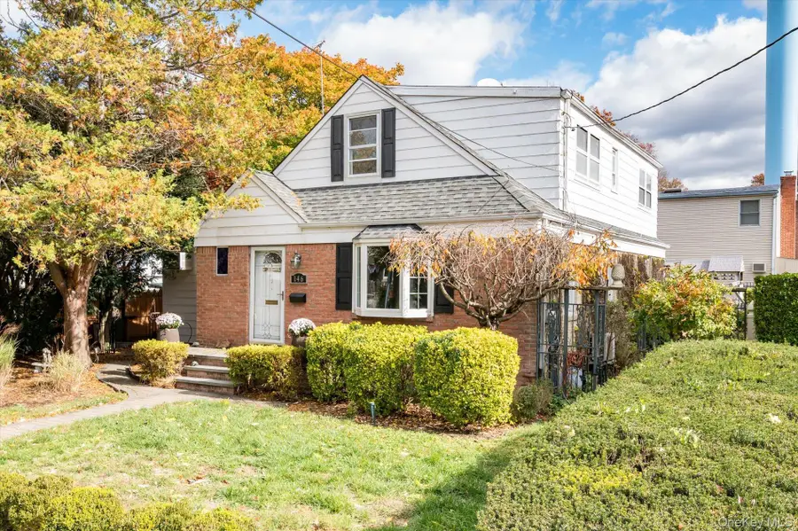 146 Caroline Avenue, Garden City South, NY 11530 - Image #2