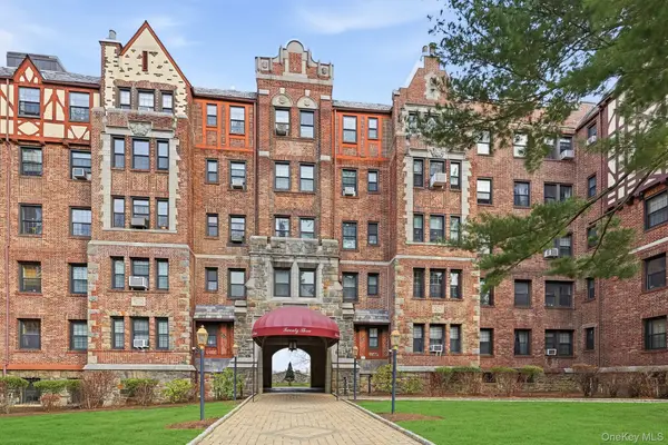 23 Old Mamaroneck Rd #3L, White Plains, NY 10605