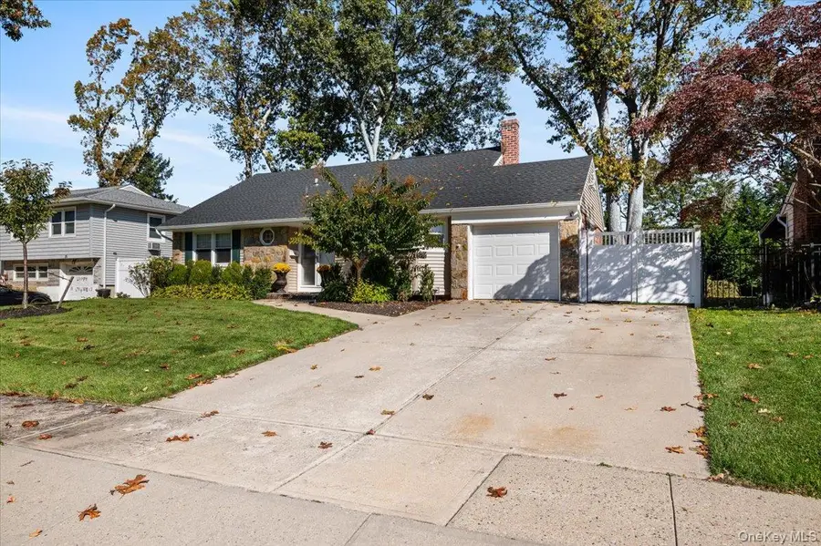 23 Mahan Road, Old Bethpage, NY 11804 - Image #2